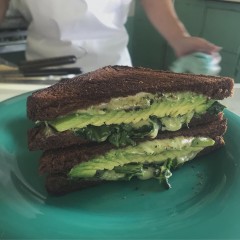 03163ABF-D498-443B-8CEB-838DE3A984B3